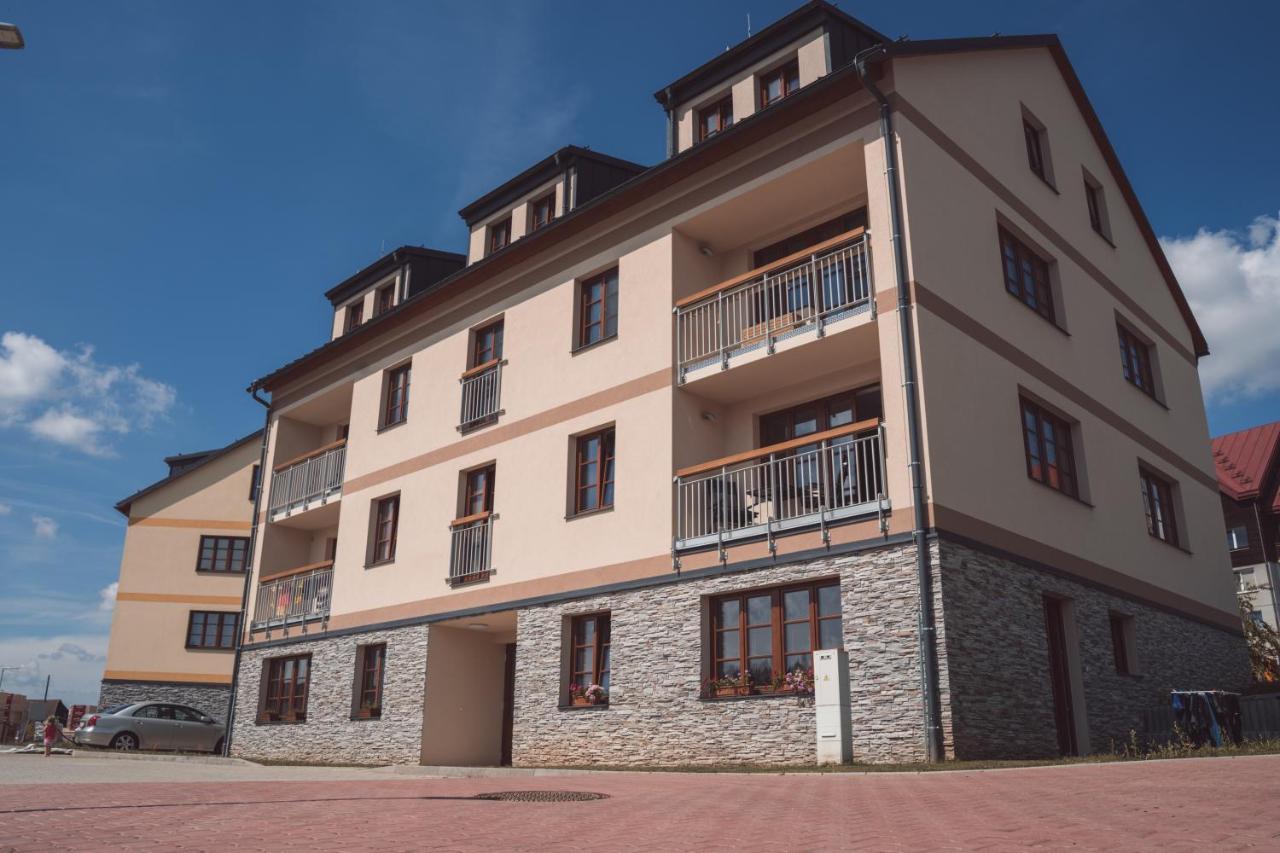 Apartman Sjezdovka Kasperske Hory Esterno foto